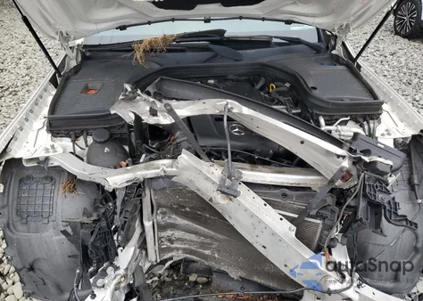 2019 Mercedes-Benz Glc 300 4Matic z USA, uszkodzony, nr VIN WDC0G4KB8KV178935